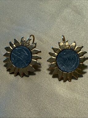 Sunflower Drop Earrings - Gold with Dark Grey Center vintage
